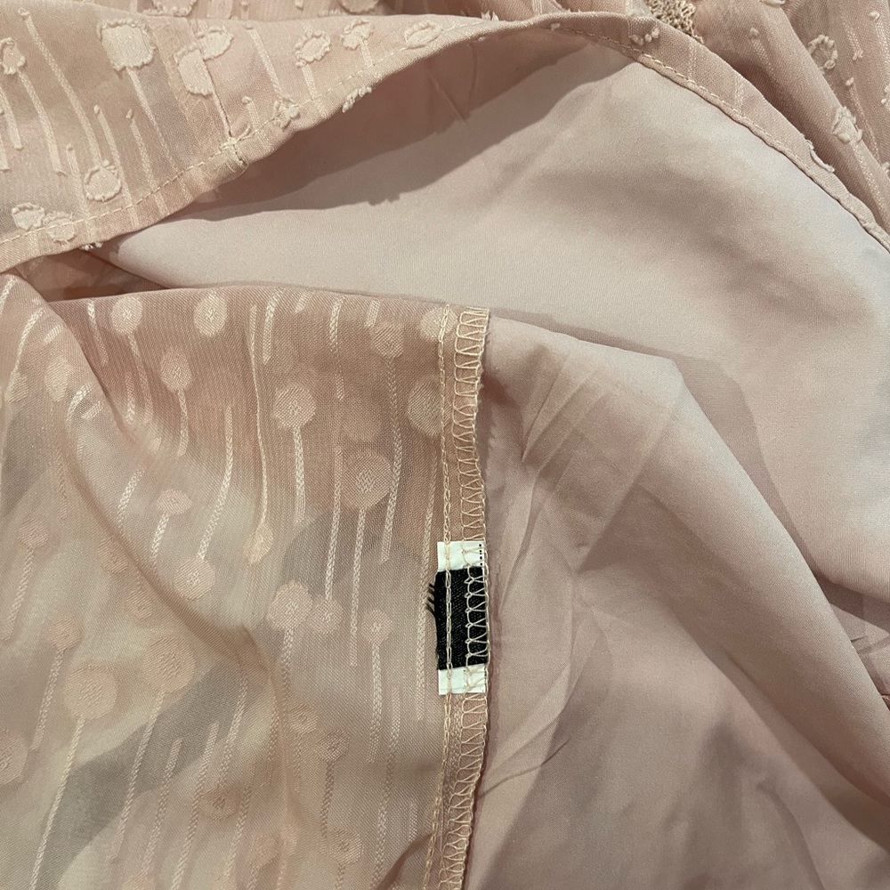 Pink top - Picture 4 of 6